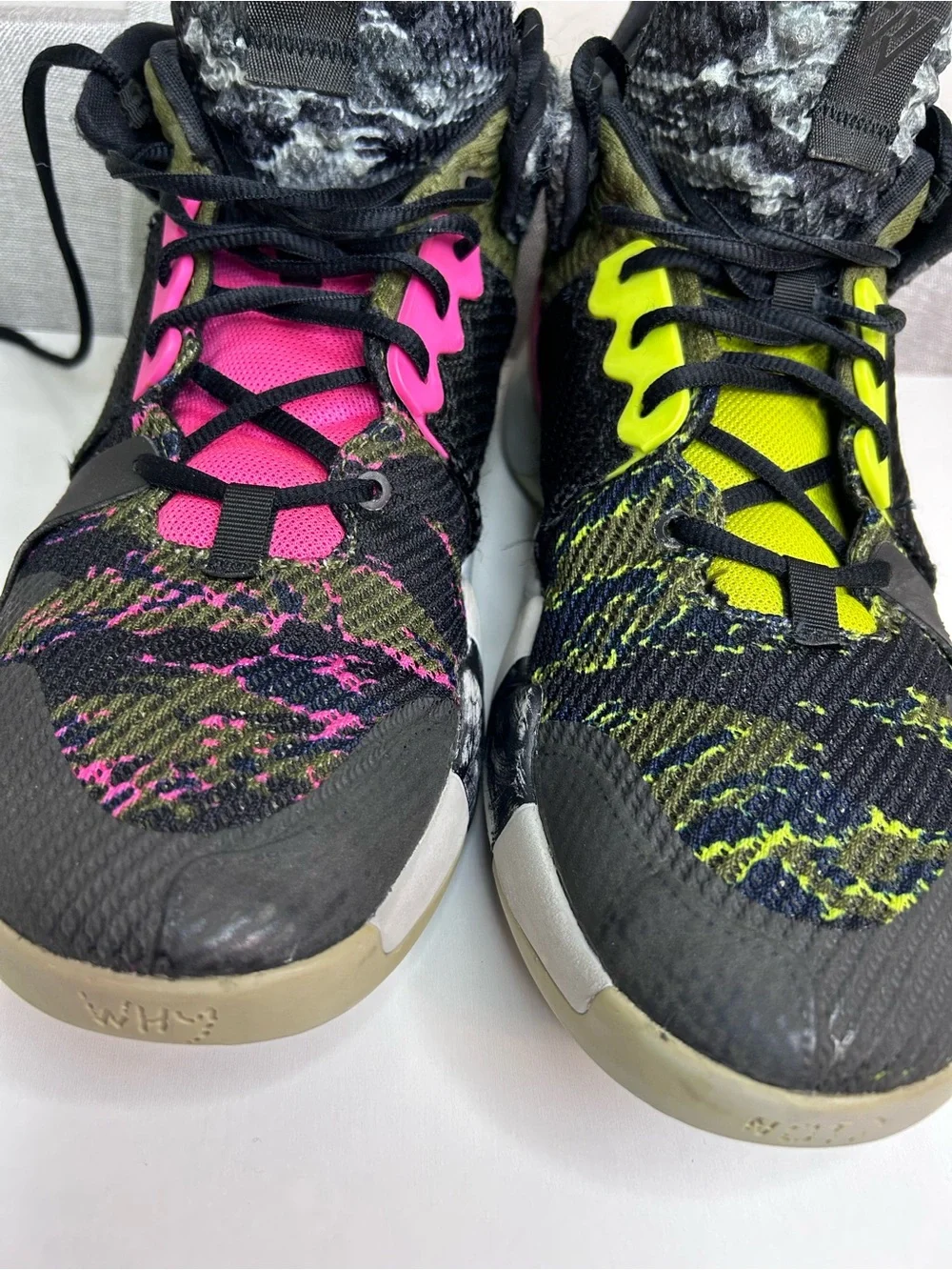 Jordan Why Not Zer0.3 Russell Westbrook Men’s 12 Multicolor Basketball Shoes